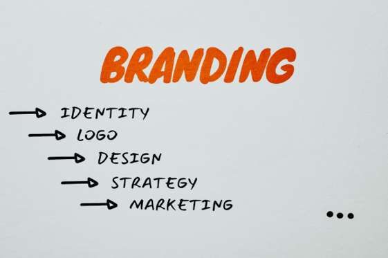 NAVIGATING IN TURBULENT MARKETS: THE ROLE OF BRANDING STRATEGIES